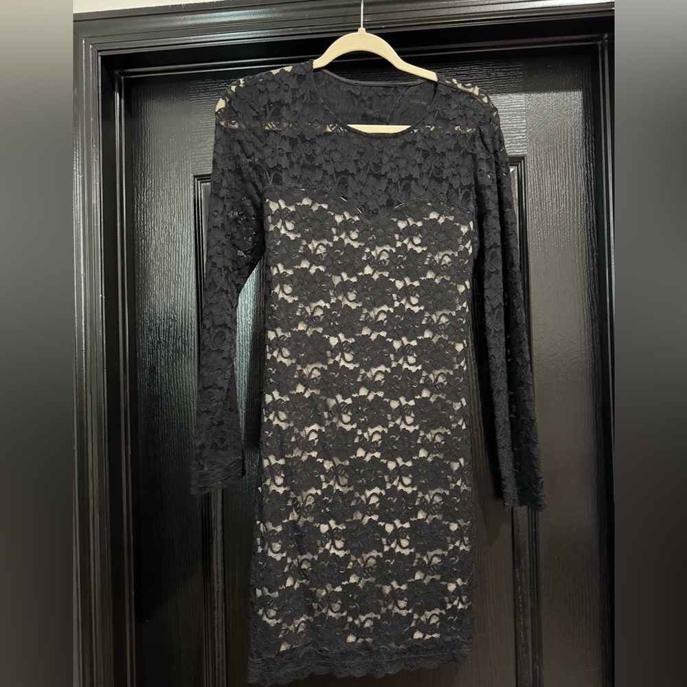 Express Black Lace Long Sleeve Dress